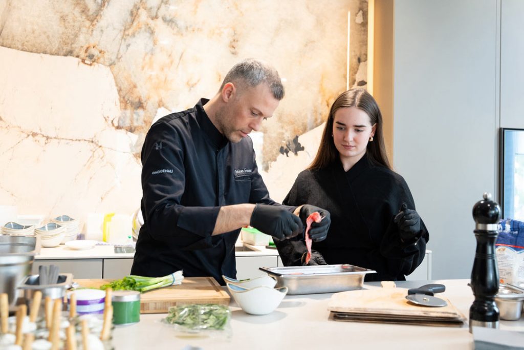 Für die Neuausrichtung des Vertriebs hatten wir Gaggenau Europe im Studio bei City Küchen zu Gast.